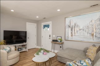 BEAUTIFUL 3 Bedroom 2 Full bath home located in Bentonville!!!!