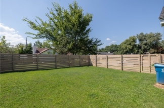 BEAUTIFUL 3 Bedroom 2 Full bath home located in Bentonville!!!!