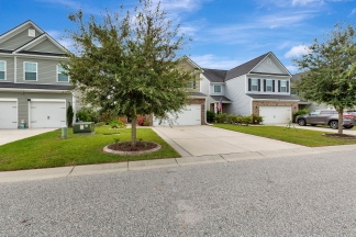 True Southern Living In Lindera Preserve!