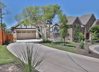 5108 Alonso Drive - NO SIGNS - HW+ - R15 - Blue Team