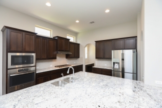 5108 Alonso Drive - NO SIGNS - HW+ - R15 - Blue Team