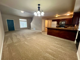 Beautiful 4 Bedroom/2.5 Bathroom Duplex COMING SOON!