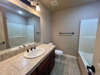 Beautiful 4 Bedroom/2.5 Bathroom Duplex COMING SOON!