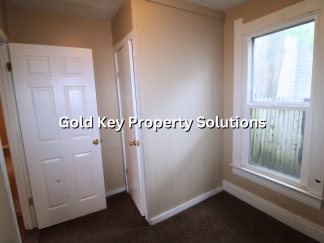 Nice 3 Bed 1 Bath Duplex For Rent (NO SECTION 8)