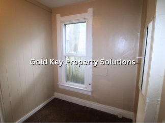 Nice 3 Bed 1 Bath Duplex For Rent (NO SECTION 8)