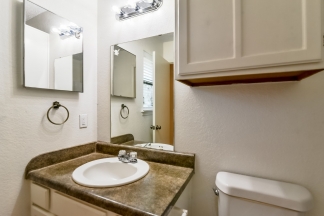 Cute 2 Bedroom Kennedale Half Duplex