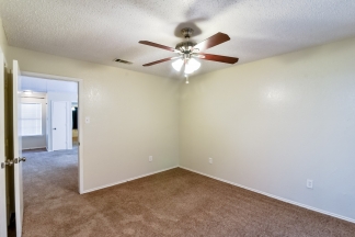 Cute 2 Bedroom Kennedale Half Duplex