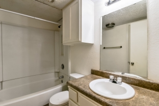 Cute 2 Bedroom Kennedale Half Duplex