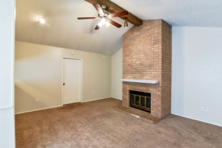 Cute 2 Bedroom Kennedale Half Duplex