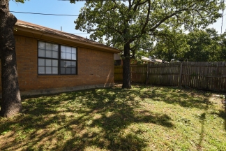 Cute 2 Bedroom Kennedale Half Duplex