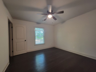 Build to Rent 4 Bdrm Lake Access - Open House Mon-Thurs 9 to 4pm No Appt Necessary