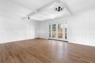 Live Elevated in the Heart of Viridian – Stunning Island Townhome!