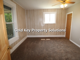 Updated 2 BR 1 BA House with Garage and Central Air (SECTION 8 APPROVED)