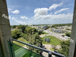 2 Bed 2 Bath Condo in Vista Condominiums