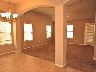 Pleasing 3 Bedroom Home in Deer Creek!  Move In Special No Pro-rate With 18 Month Lease!