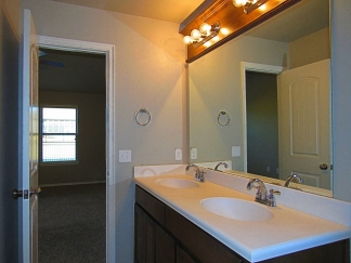 Pleasing 3 Bedroom Home in Deer Creek!  Move In Special No Pro-rate With 18 Month Lease!