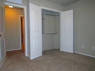 Pleasing 3 Bedroom Home in Deer Creek!  Move In Special No Pro-rate With 18 Month Lease!