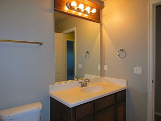 Pleasing 3 Bedroom Home in Deer Creek!  Move In Special No Pro-rate With 18 Month Lease!