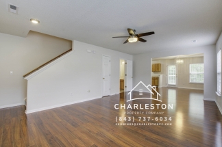 141 Old Tree Road - Available 10/10
