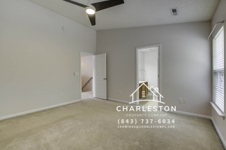 141 Old Tree Road - Available 10/10