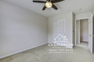 141 Old Tree Road - Available 10/10
