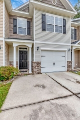 Beautiful town home in Summerville