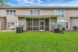 Beautiful town home in Summerville