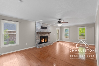 206 Downing Dr - Available Now!