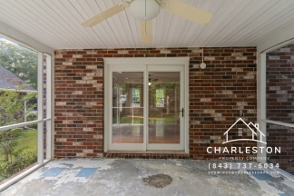 206 Downing Dr - Available Now!