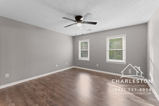 206 Downing Dr - Available Now!