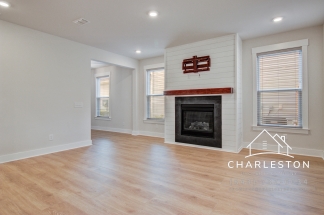 176 Wappoo Trace Ln - Available Now!