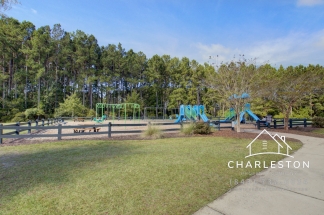 176 Wappoo Trace Ln - Available Now!
