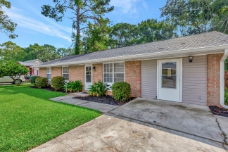 Charming 3BR/2BA Brick Ranch in Ponderosa – West Ashley | 1,333 Sq Ft