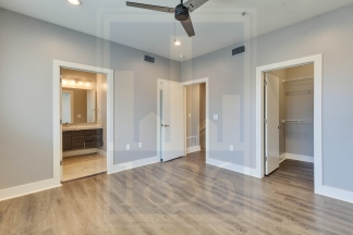 604 N Bluff Dr, Unit 150 - R15 - Green Team