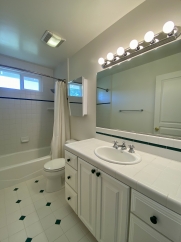 Downtown Los Gatos Elegant Fully Renovated 4BD Retreat