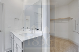 18001 Umberto Dr - Red Team