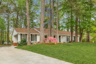 2694 Hickory Valley Dr - Sizzling Summer Steal! Move in by Aug 15th and choose your reward — a FREE 55 Smart TV or a $250 Amazon gift card, on us! Don’t miss out!