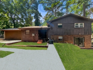 7404 Meadows Dr - Sizzling Summer Steal! Move in by Aug 15th and choose your reward — a FREE 55 Smart TV or a $250 Amazon gift card, on us! Don’t miss out!