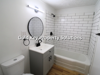 Cute 2 BR 1 BA House in Muncie with Fenced Yard (SECTION 8 APPROVED)