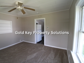 2 BR 1 BA House with New Carpet and Paint (NO SECTION 8)