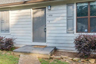 430 Booth Circle Southwest