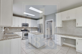 11508 Staked Plains Dr Apt 6 - Pink Team