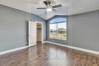 11508 Staked Plains Dr Apt 6 - Pink Team