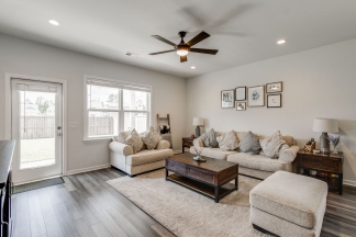 Gorgeous Nexton Bradford Pointe Home!