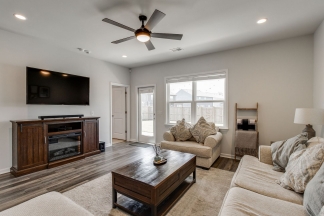 Gorgeous Nexton Bradford Pointe Home!