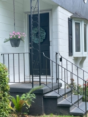 West Ashley Home in Pinecrest Gardens!