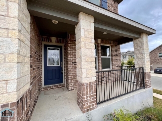 Beautiful 2-story 4 bed/2.5 bath home with bonus game and media room, in Converse!