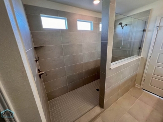 Beautiful 2-story 4 bed/2.5 bath home with bonus game and media room, in Converse!