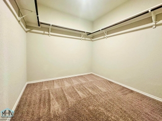A Stunning 3-Bed 2-Bath Single Story - Near Randolph & Fort Sam