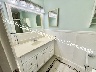 Beautiful Condo on the Plaza with City Views & Top-Tier Amenities